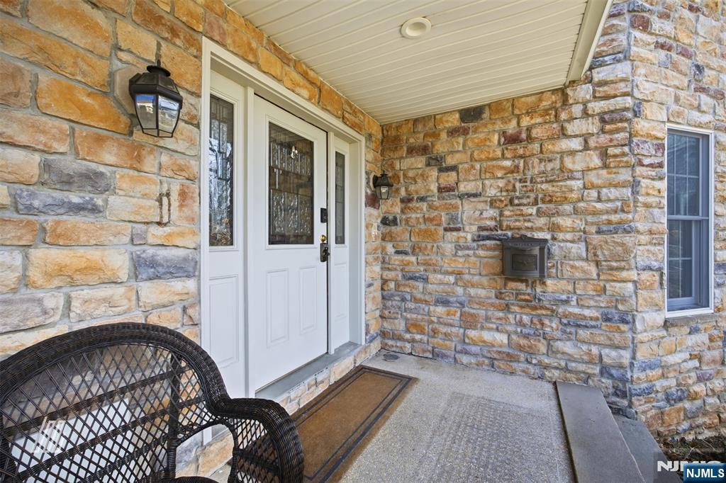 91 Forest Street - Photo 4