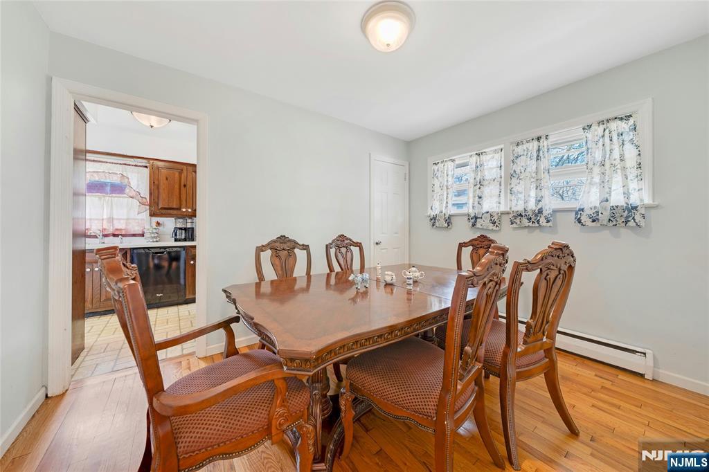 137 Lincoln Place - Photo 5