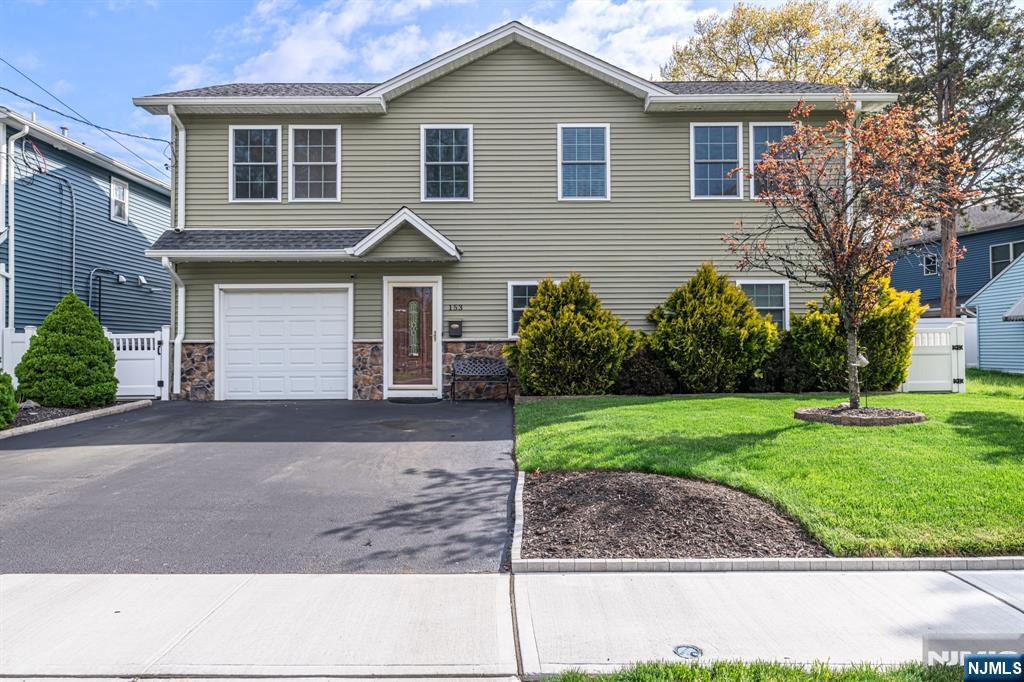 153 Howard Avenue - Photo 1