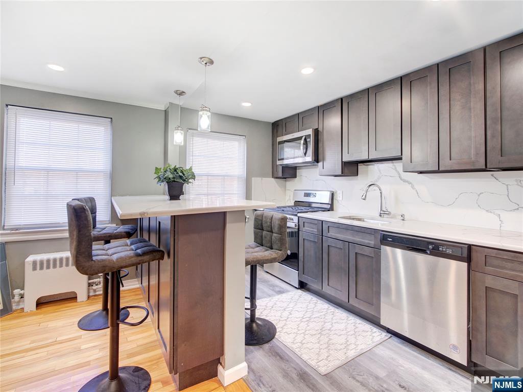 6050 Kennedy Boulevard UNIT 2E, West New York, NJ, 07093