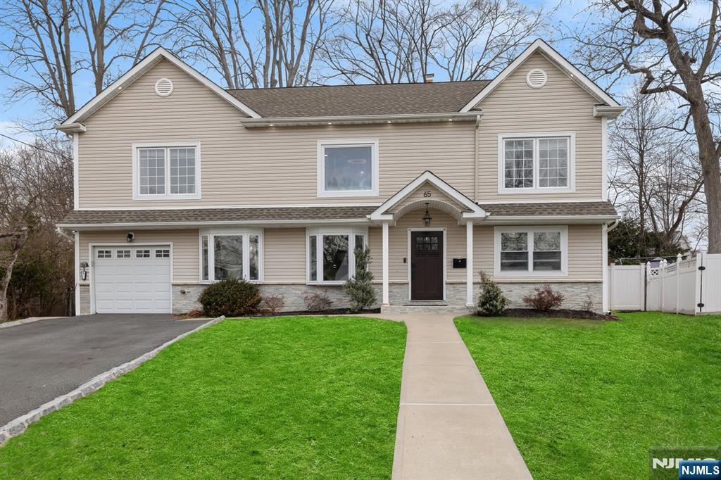 65 Clinton Park Drive - Photo 1