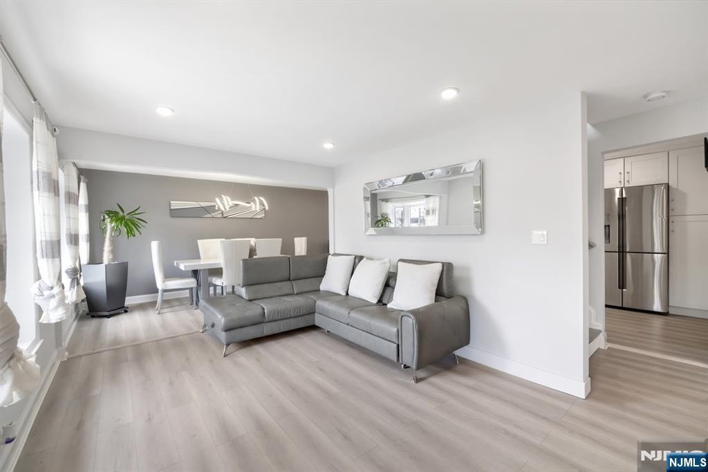 65 Clinton Park Drive - Photo 5