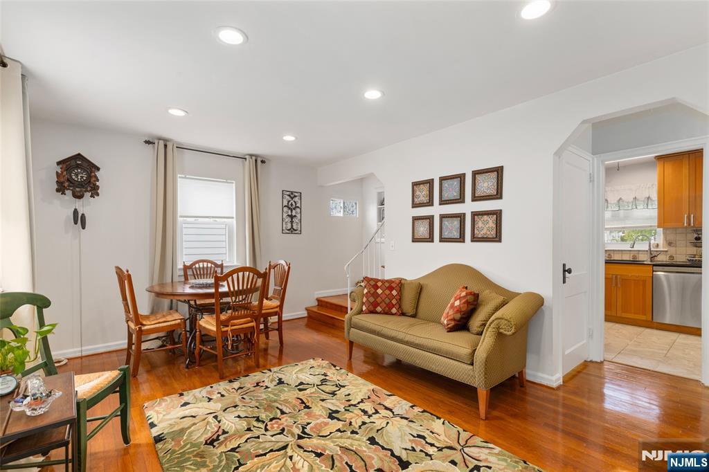 61 Highland Avenue - Photo 5