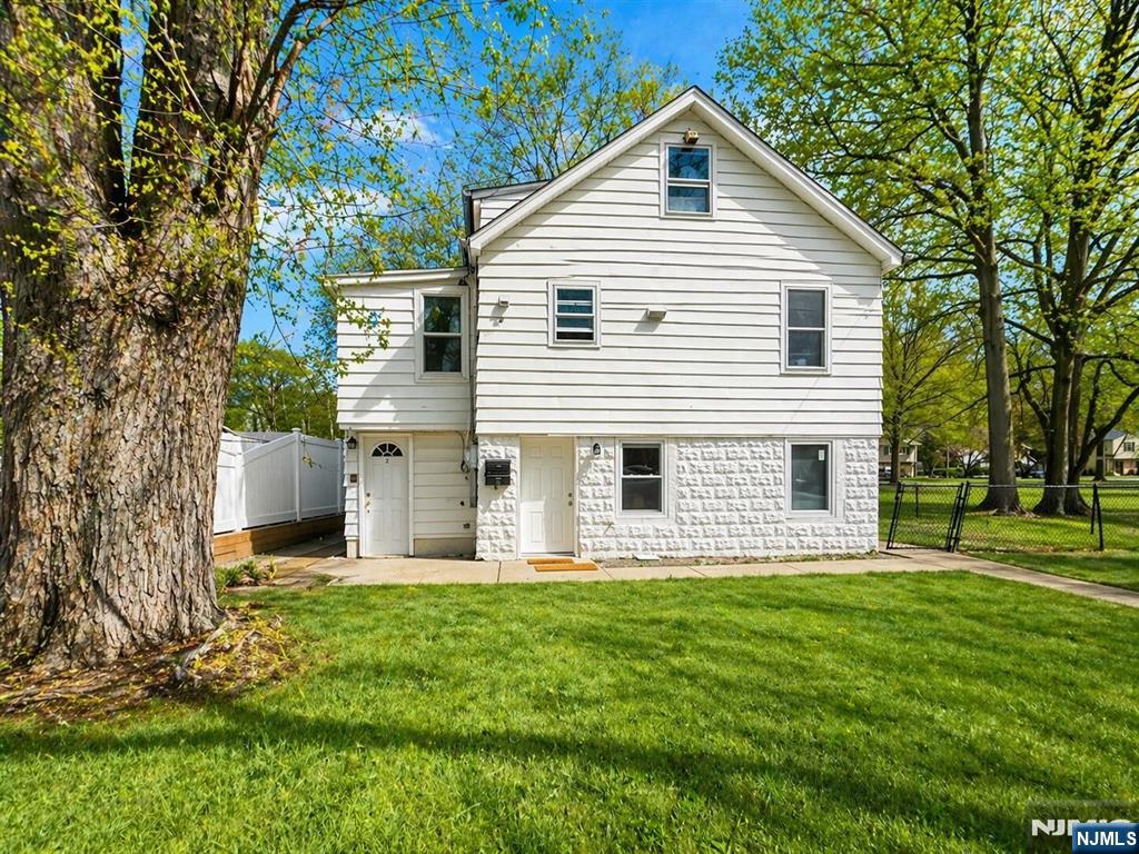 12 Burlew, Sayreville, NJ, 08859