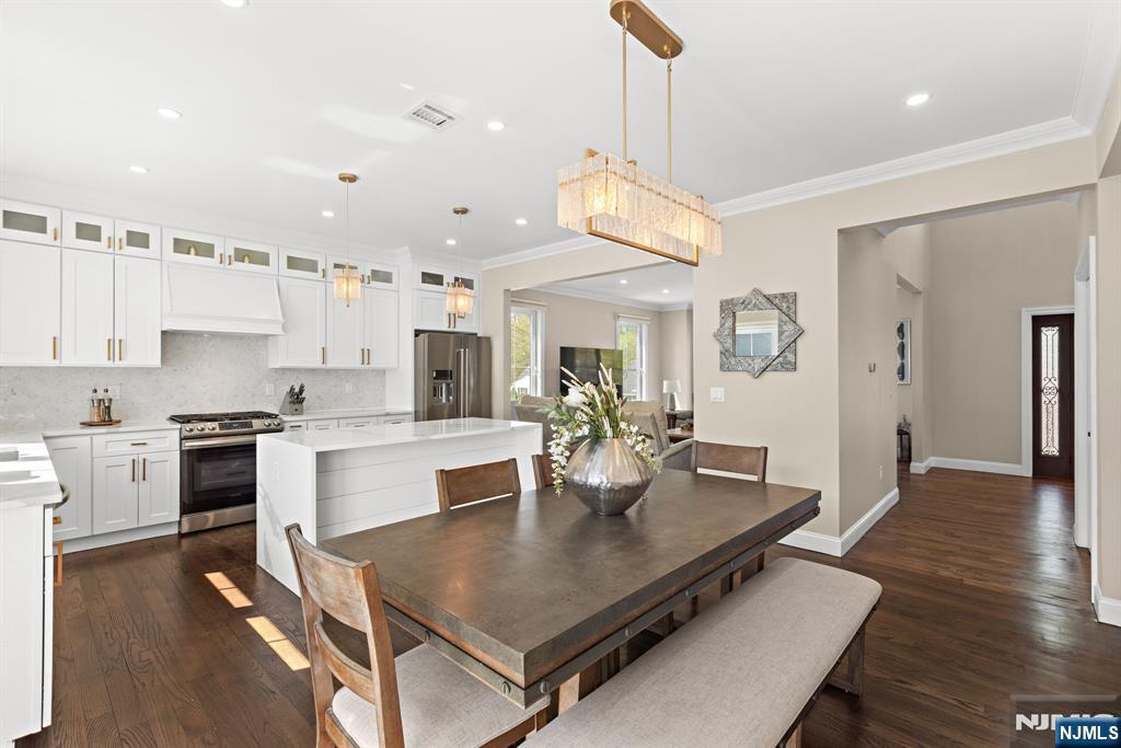 856 Spring Valley Road - Photo 5