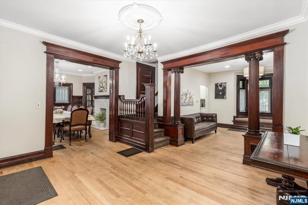 116 Westervelt Place - Photo 4