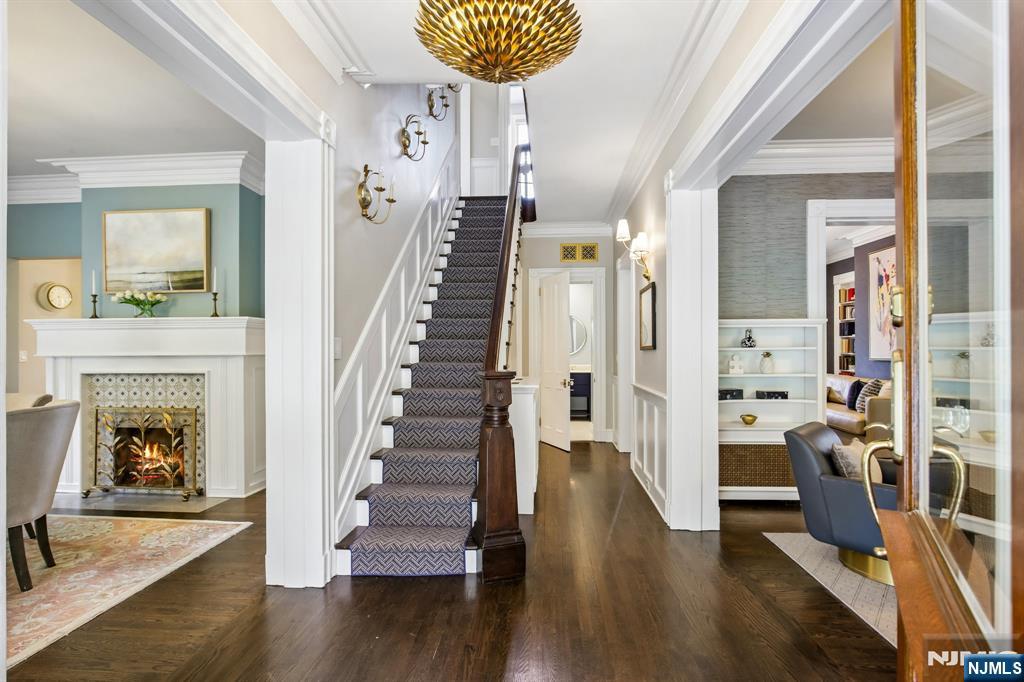 335 Upper Mountain Avenue - Photo 3