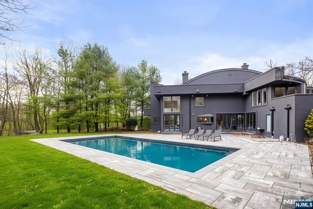 12 Smoke Rise Road, Kinnelon Borough, NJ 07405 Listing Photo  18