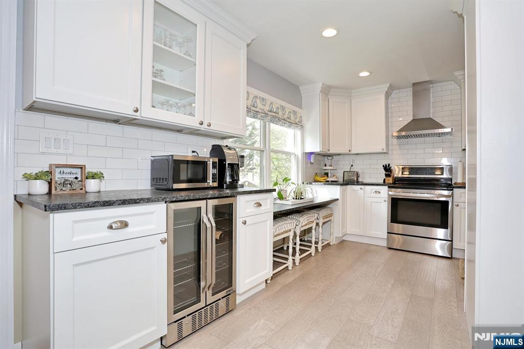 10 Hillside Road - Photo 5