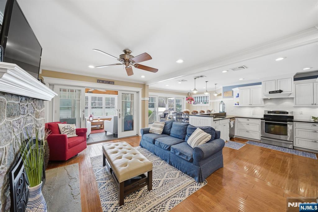 84 W Shore Road - Photo 3