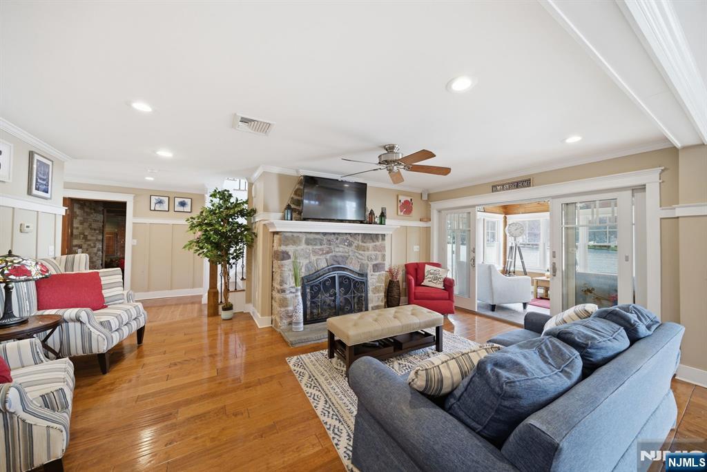 84 W Shore Road - Photo 4