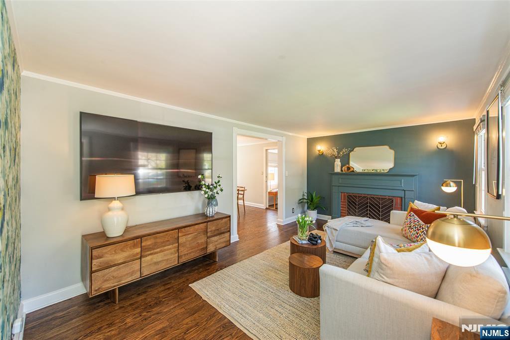 16 Haines Drive - Photo 3