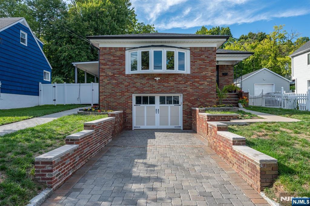 89-91 Chatham Avenue - Photo 2