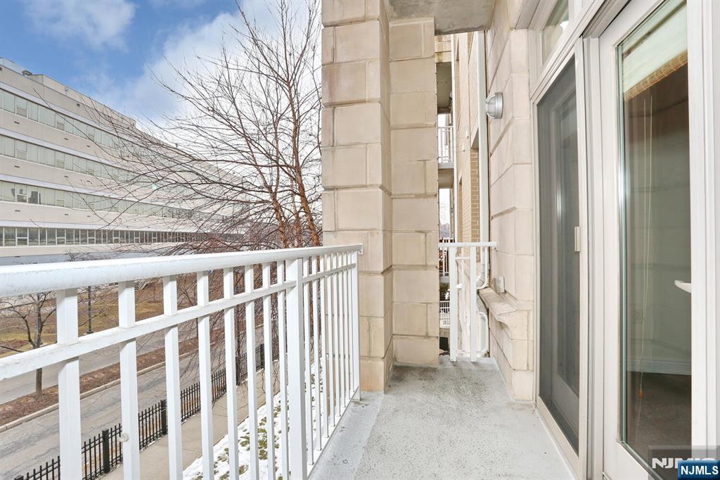 7400 River Road #228