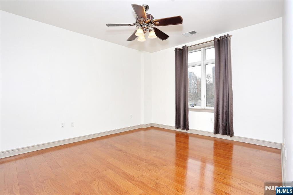 7400 River Road #228