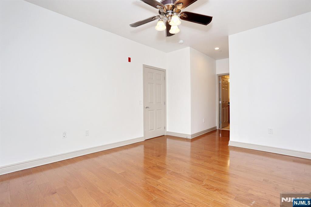 7400 River Road #228