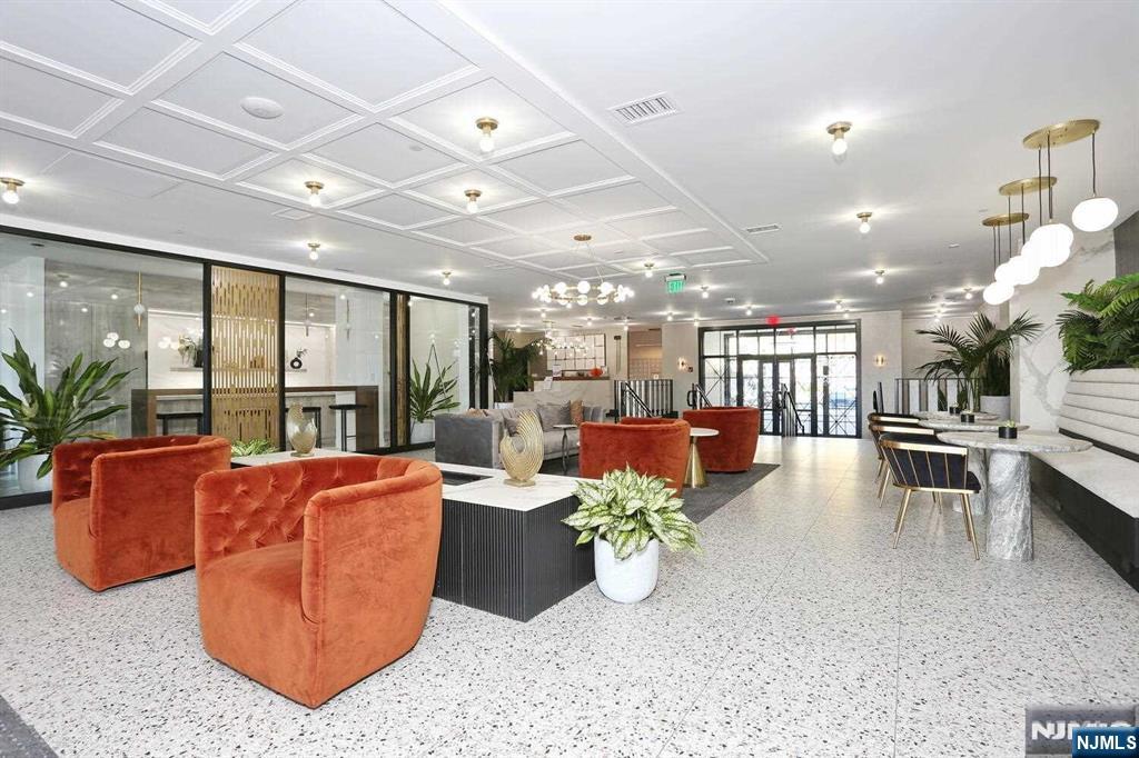 7400 River Road #228