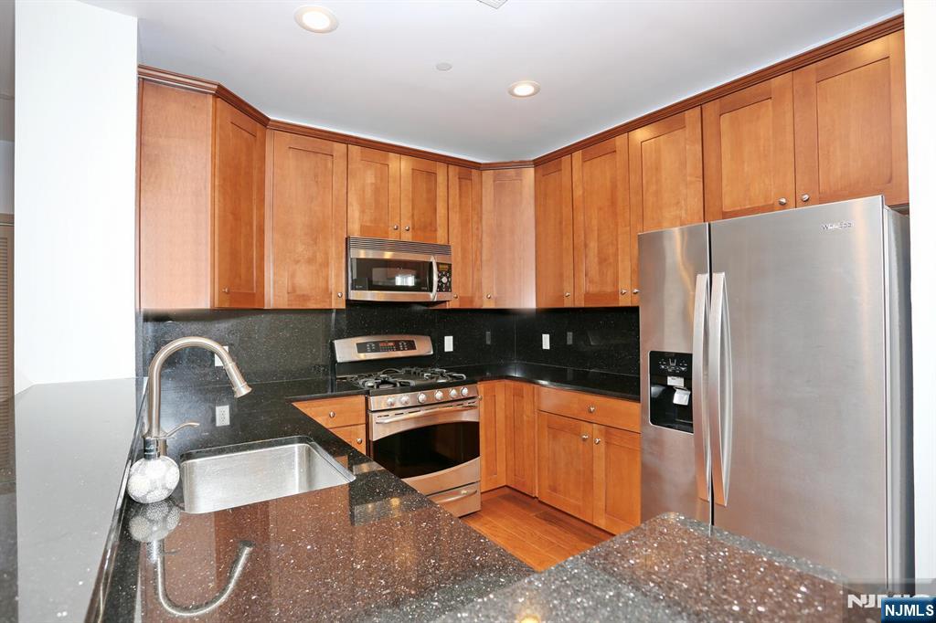 7400 River Road #228