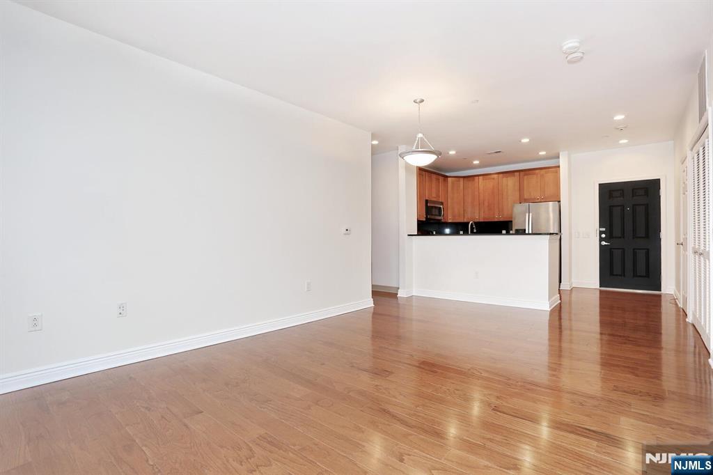 7400 River Road #228