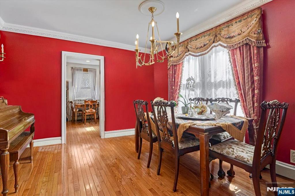 12-17 Roosevelt Place - Photo 4