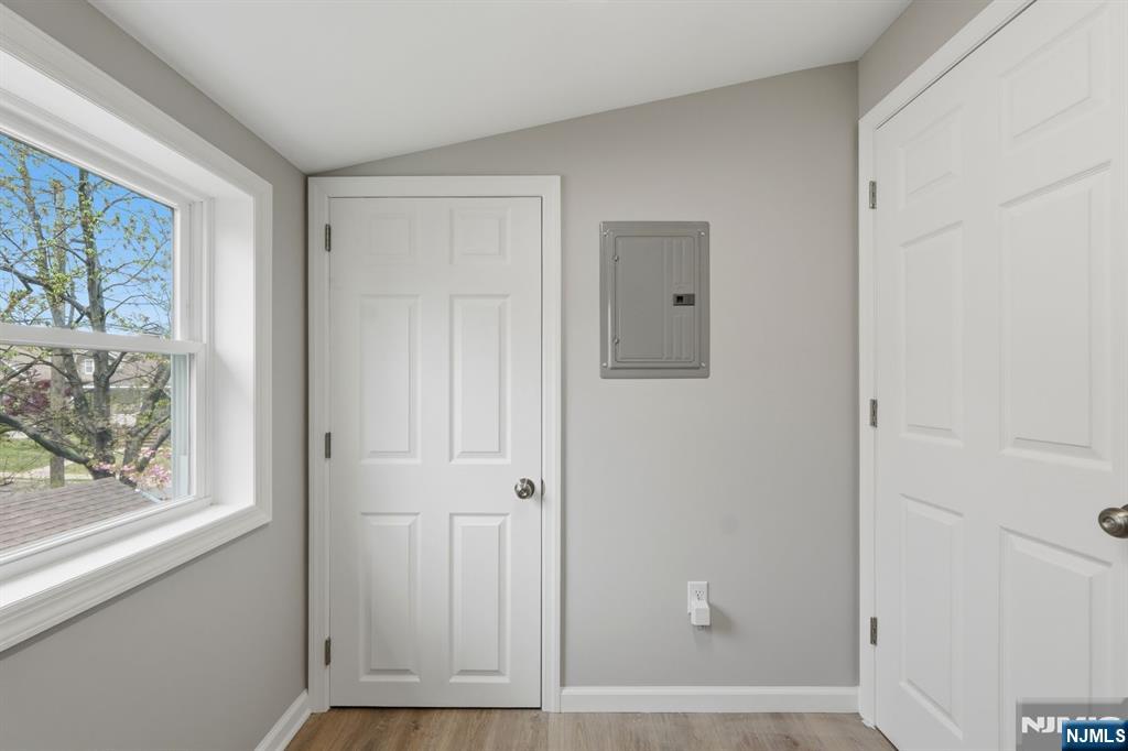 341 Diamond Bridge Avenue 2 - Photo 9