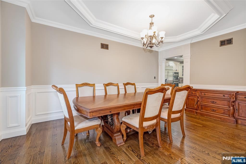 4 Holland Avenue - Photo 5