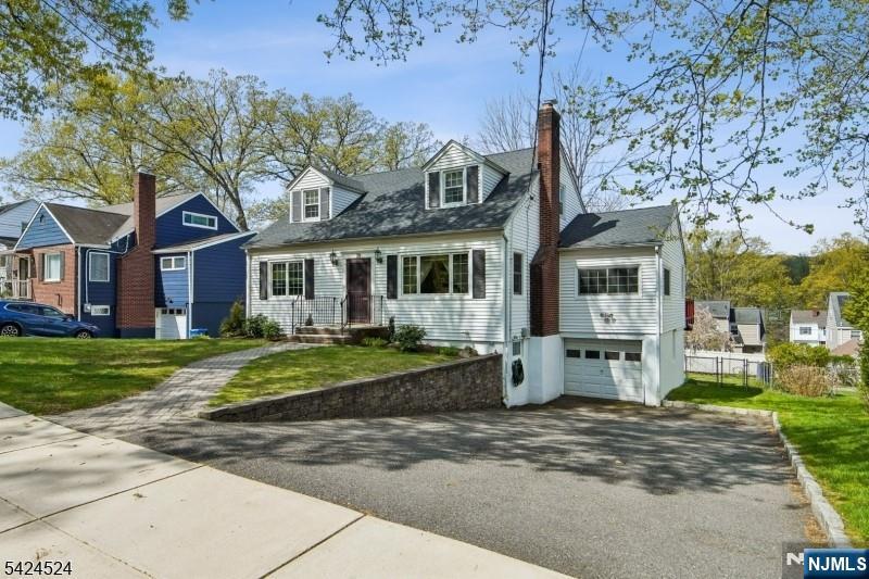 29 Lenox Terrace - Photo 1