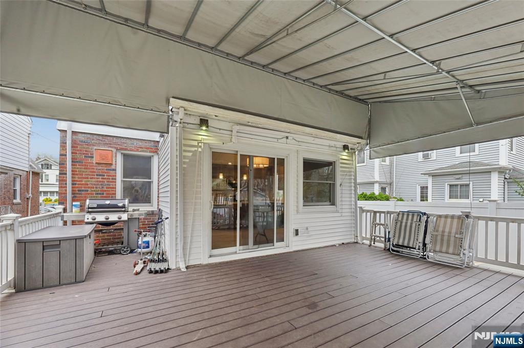 115 Lafayette Avenue - Photo 2