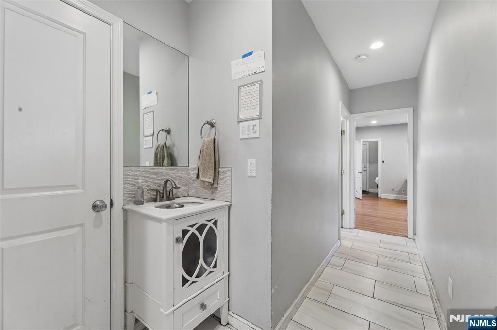 115 Lafayette Avenue, Passaic, NJ, 07055