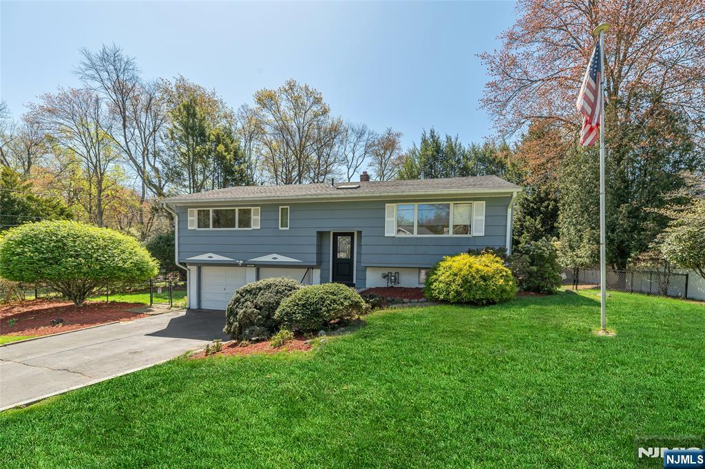 595 Echo Glen Avenue - Photo 4