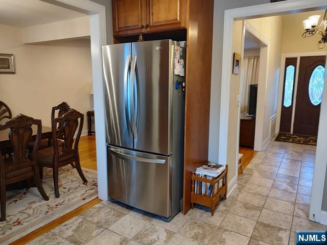 190 Martha Avenue - Photo 3