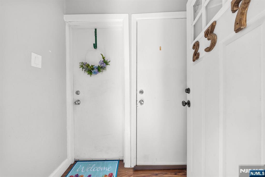 237 Halsted Street - Photo 3