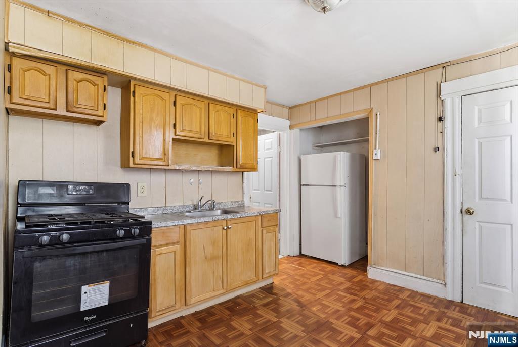 90 Renner Avenue - Photo 5