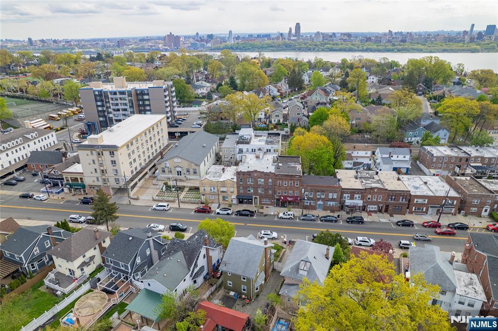 429 Palisade Avenue, Cliffside Park, NJ, 07010