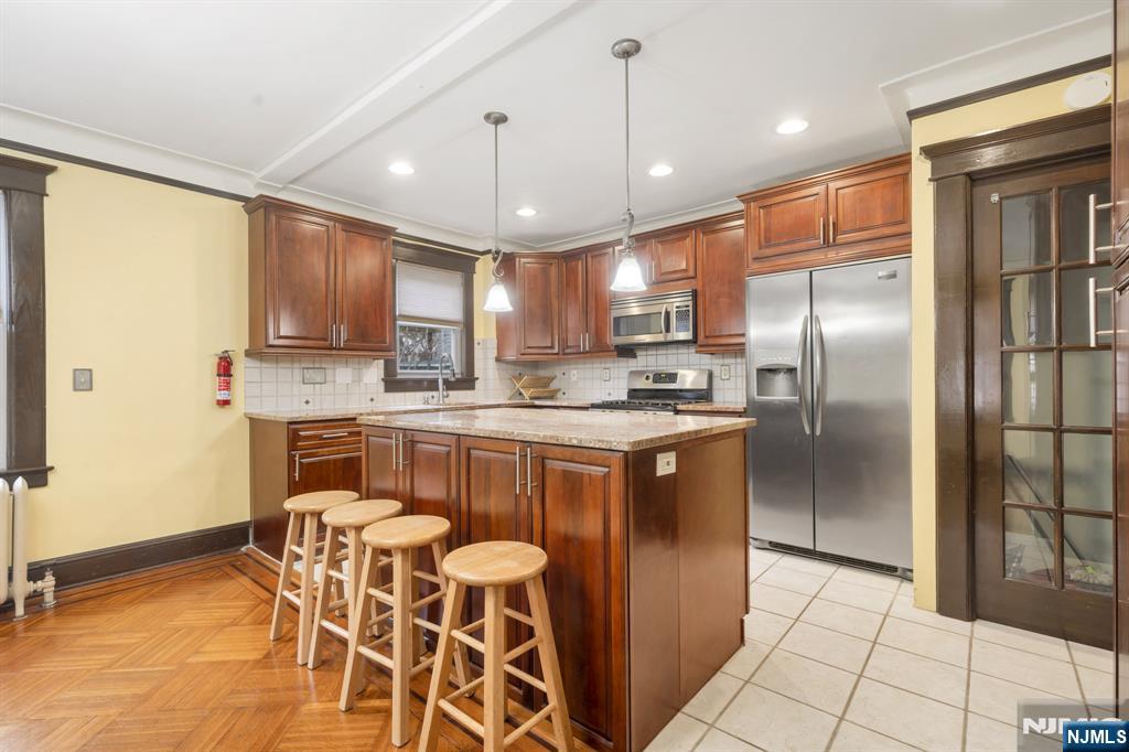 429 Palisade Avenue, Cliffside Park, NJ, 07010