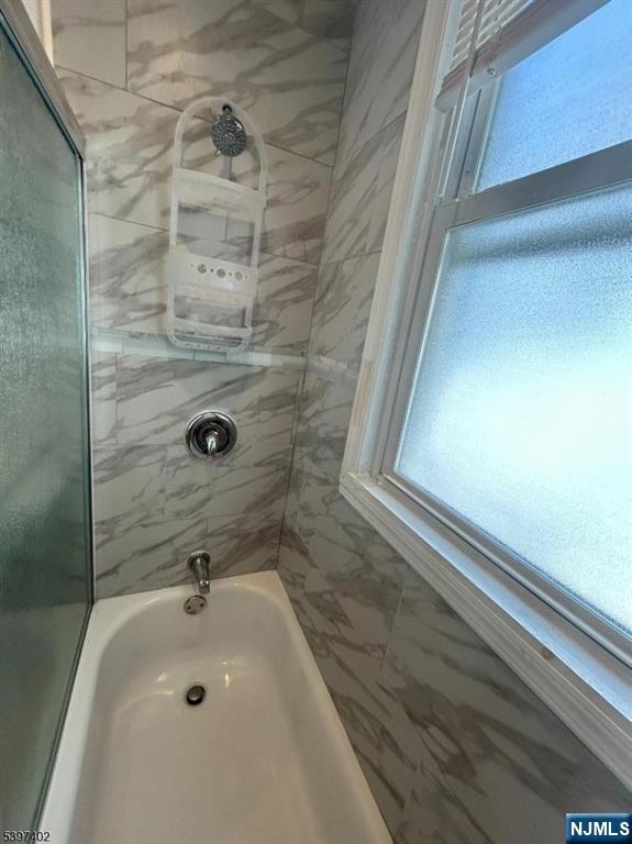 142 Mapes, Newark, NJ, 07112