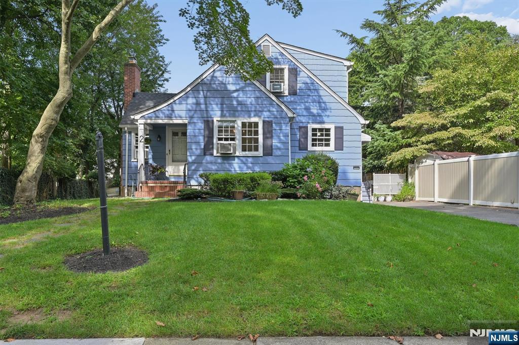 2 Newark Avenue - Photo 1