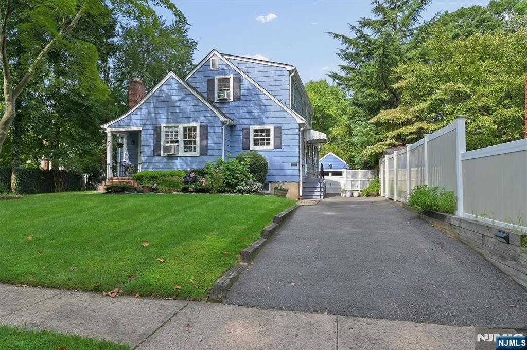 2 Newark Avenue - Photo 2