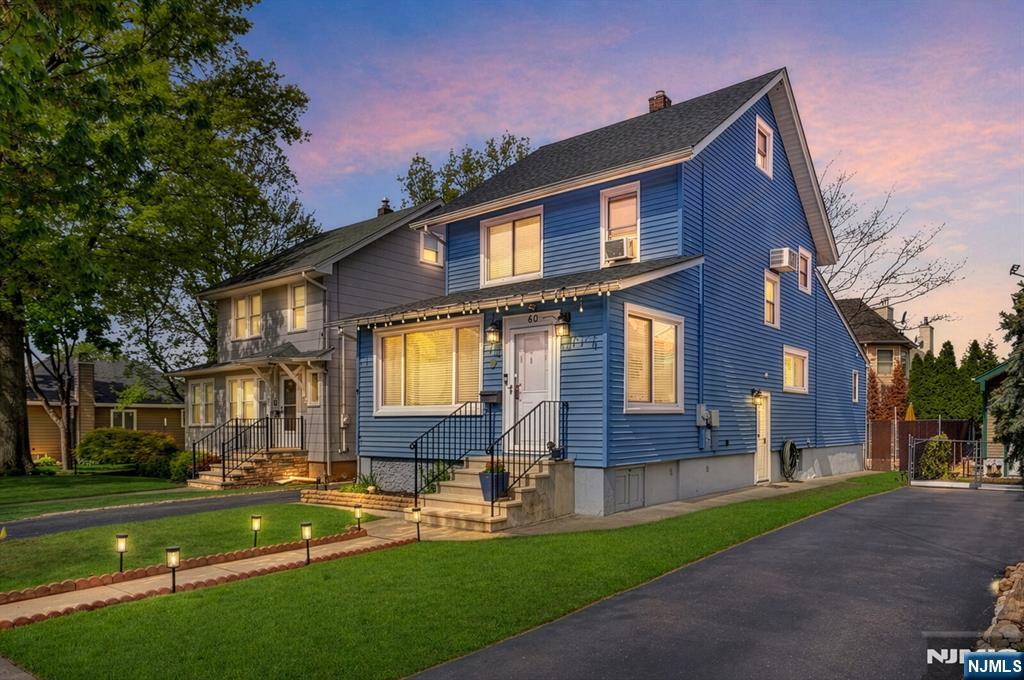 60 Vanderburgh Ave, Rutherford, NJ 07070