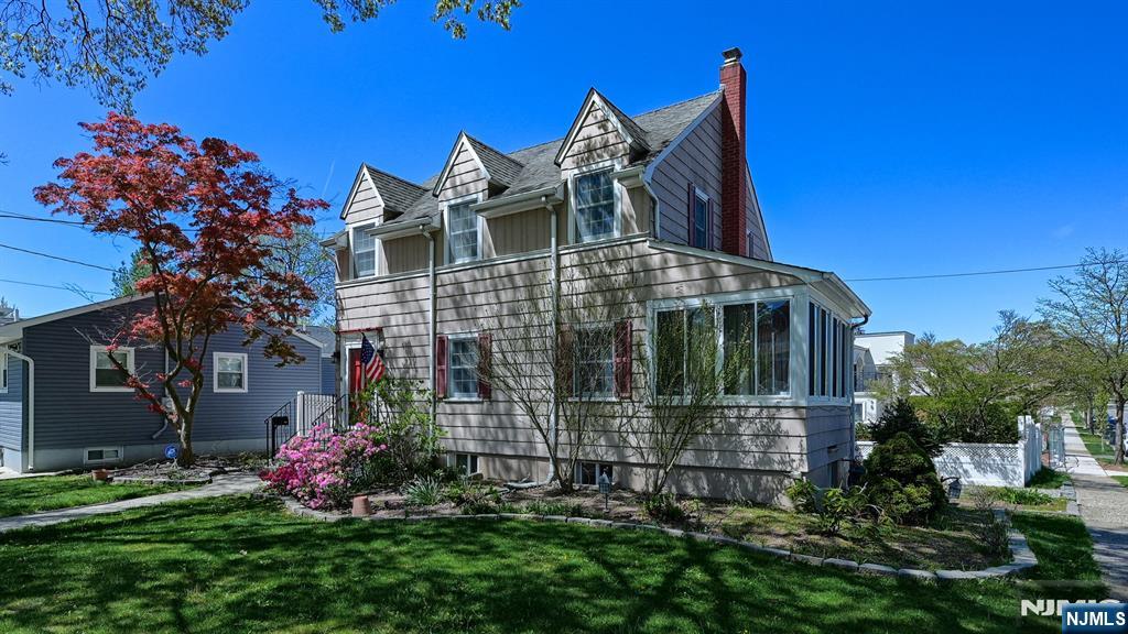 178 Jackson Avenue - Photo 2