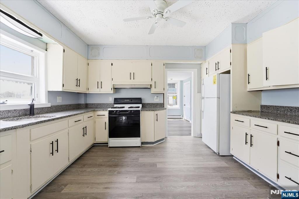 41 Mitchell Street - Photo 4