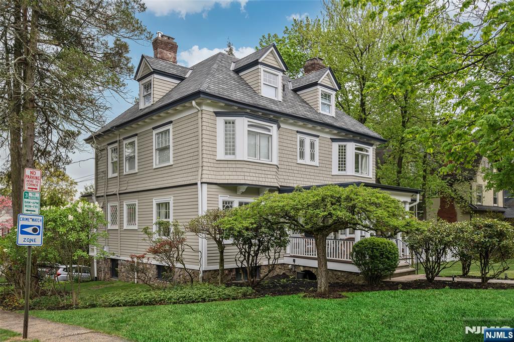 375 Upper Mountain Avenue — photo 48