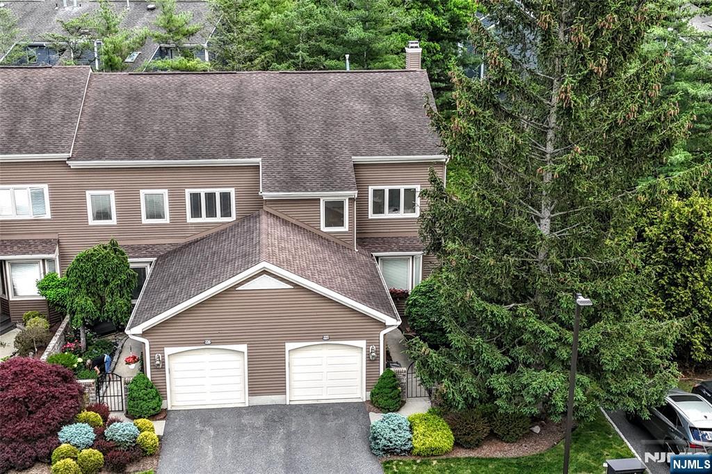 227 Westervelt Lane - Photo 3