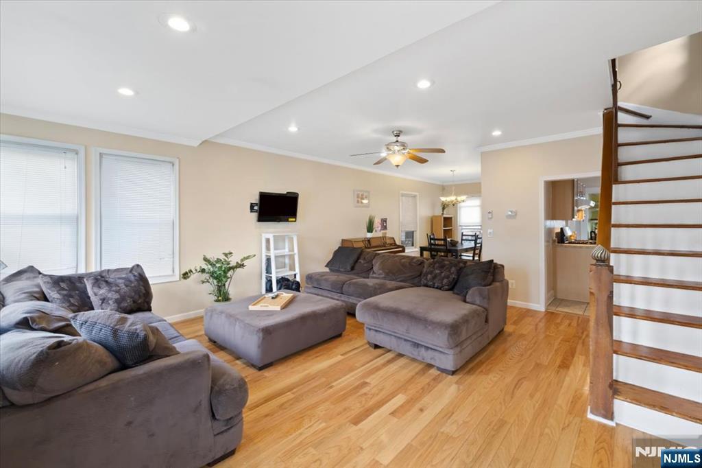 48 Midland Avenue - Photo 4