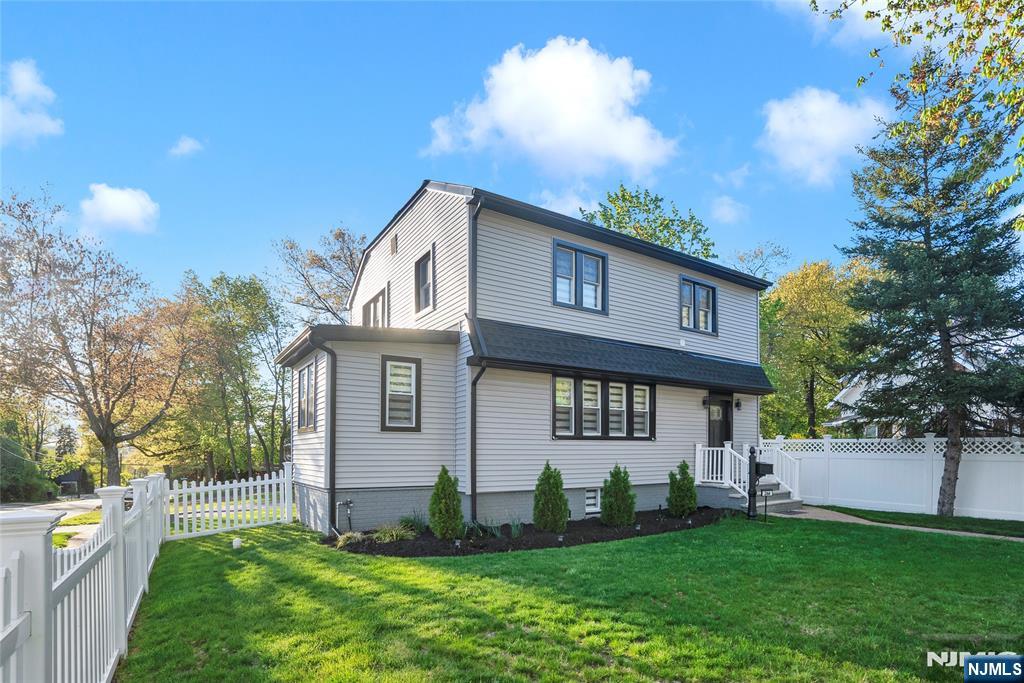 7 Delafield Avenue, Rutherford, NJ, 07070