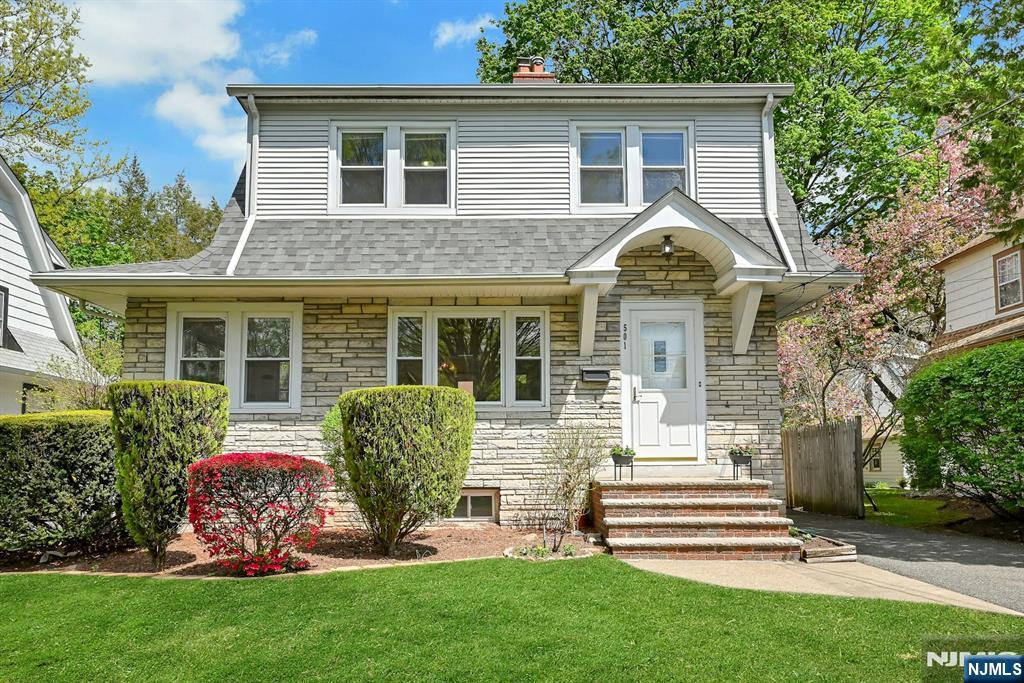 501 Cumberland Avenue - Photo 1