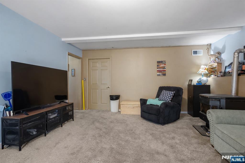 24 Reigler Road - Photo 4