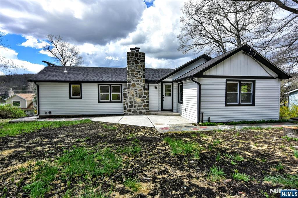 56 E Lake Shore Road - Photo 1