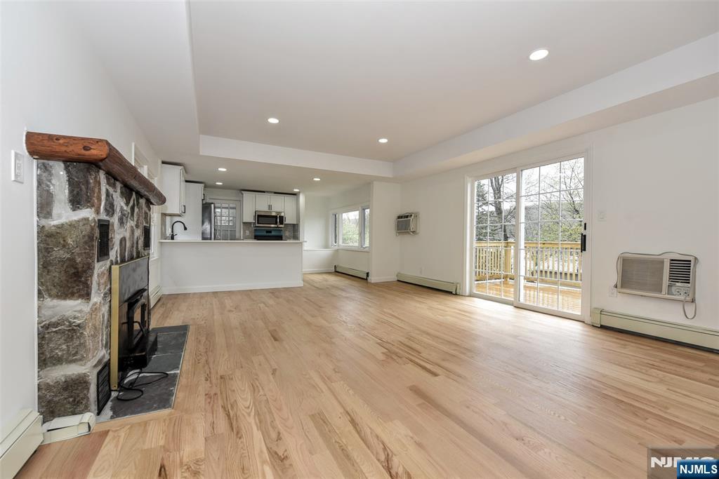 56 E Lake Shore Road - Photo 4