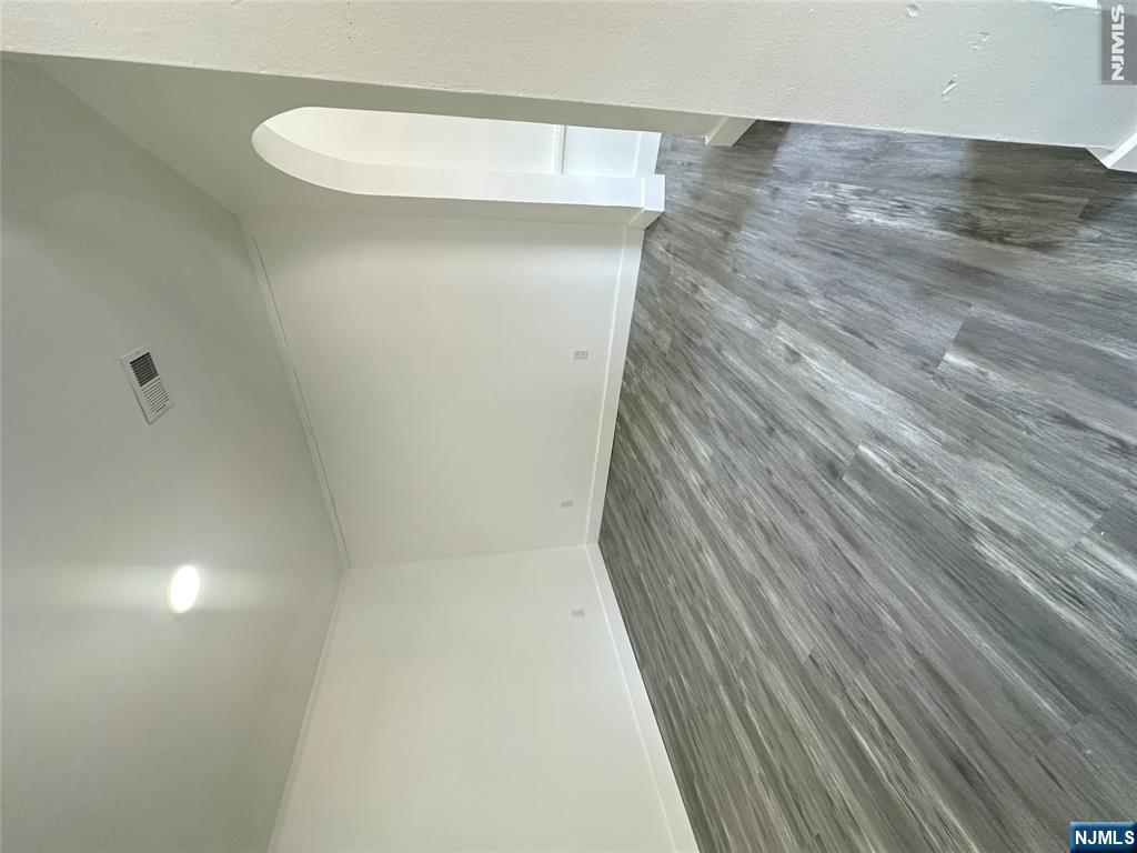 176 Lake Avenue 2 - Photo 3